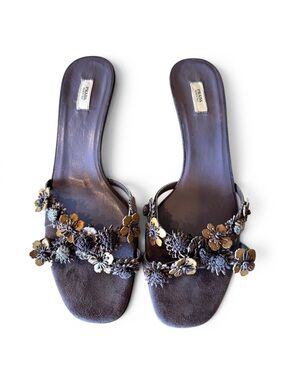 Prada Vintage Purple Suede Floral
Appliqué Kitten Heels Mules Open Toe Shoes